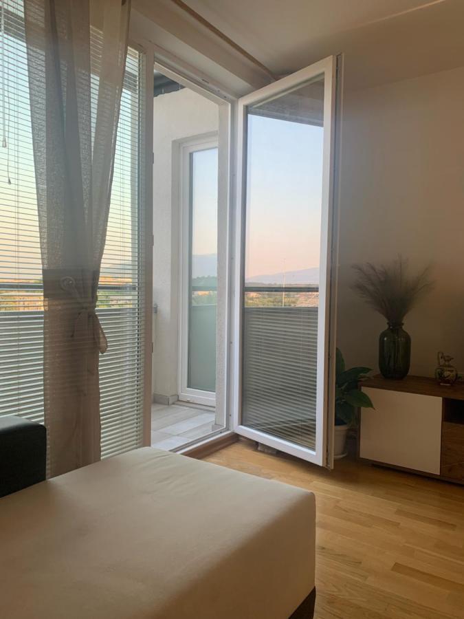 Artemis Business Apartment Skopje Bagian luar foto